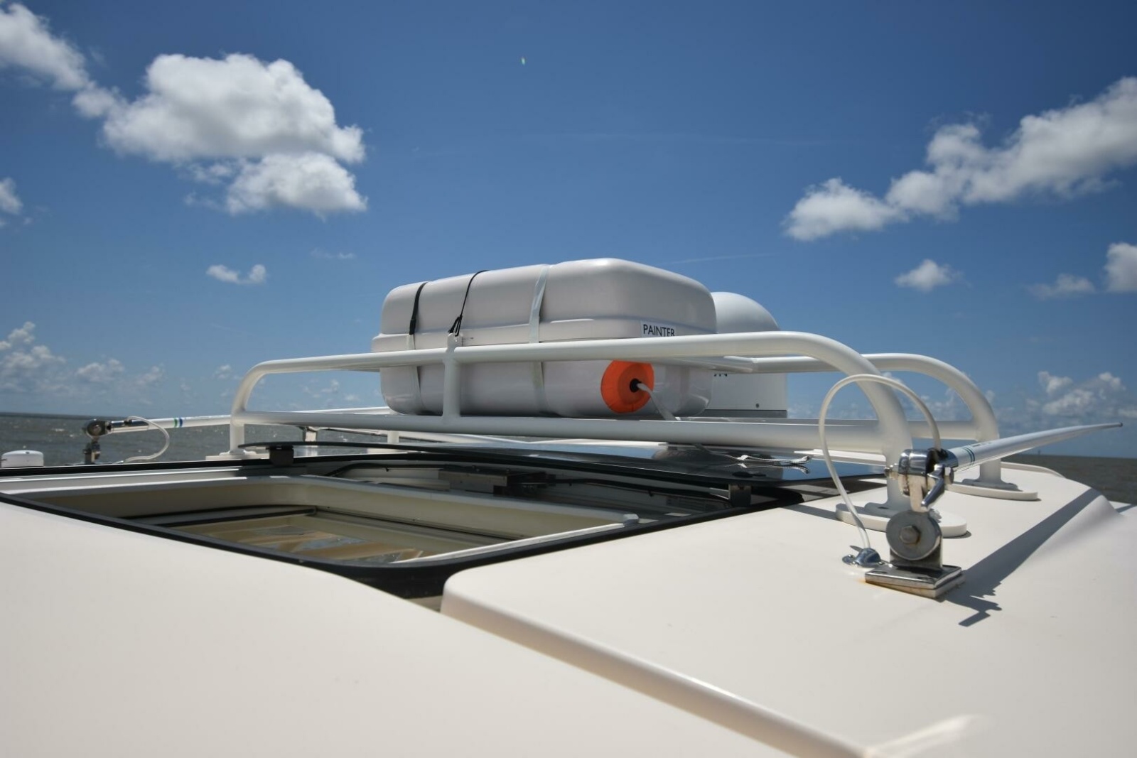 33' 2016 Grady-White 330 Express