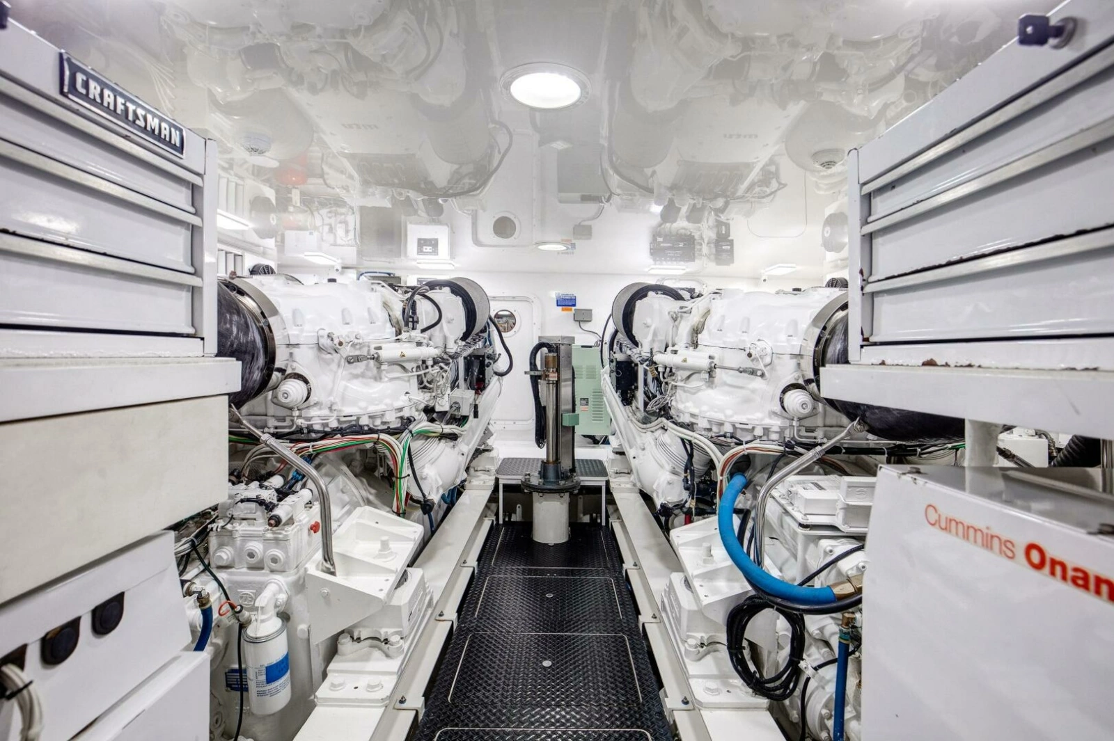 Viking 70 Convertible - Engine Room