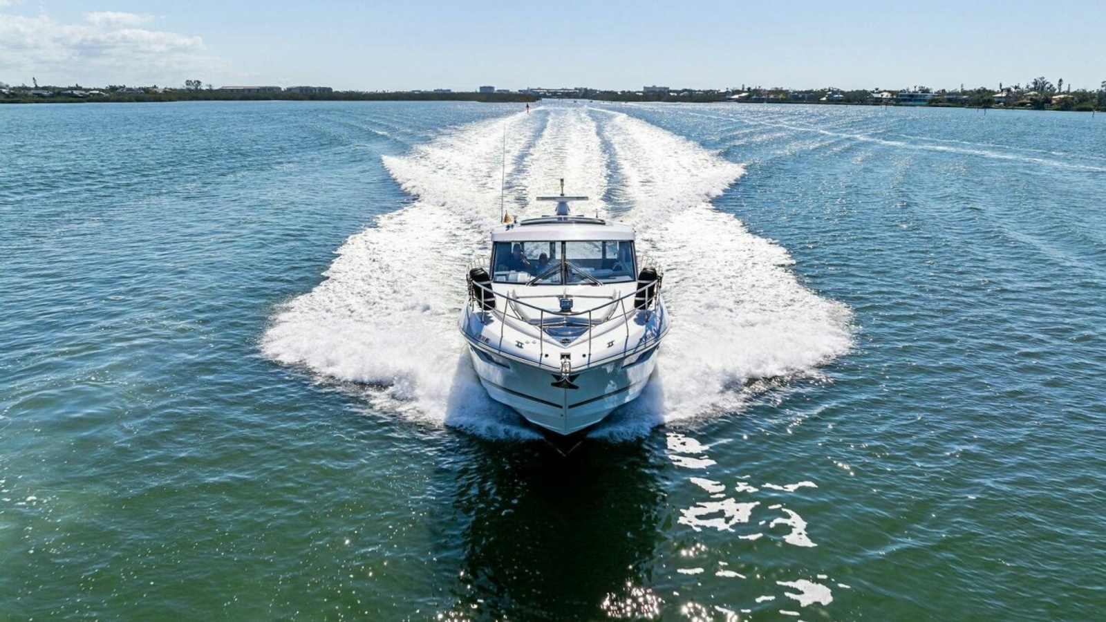 45' 2019 Cruisers Yachts 45 Cantius