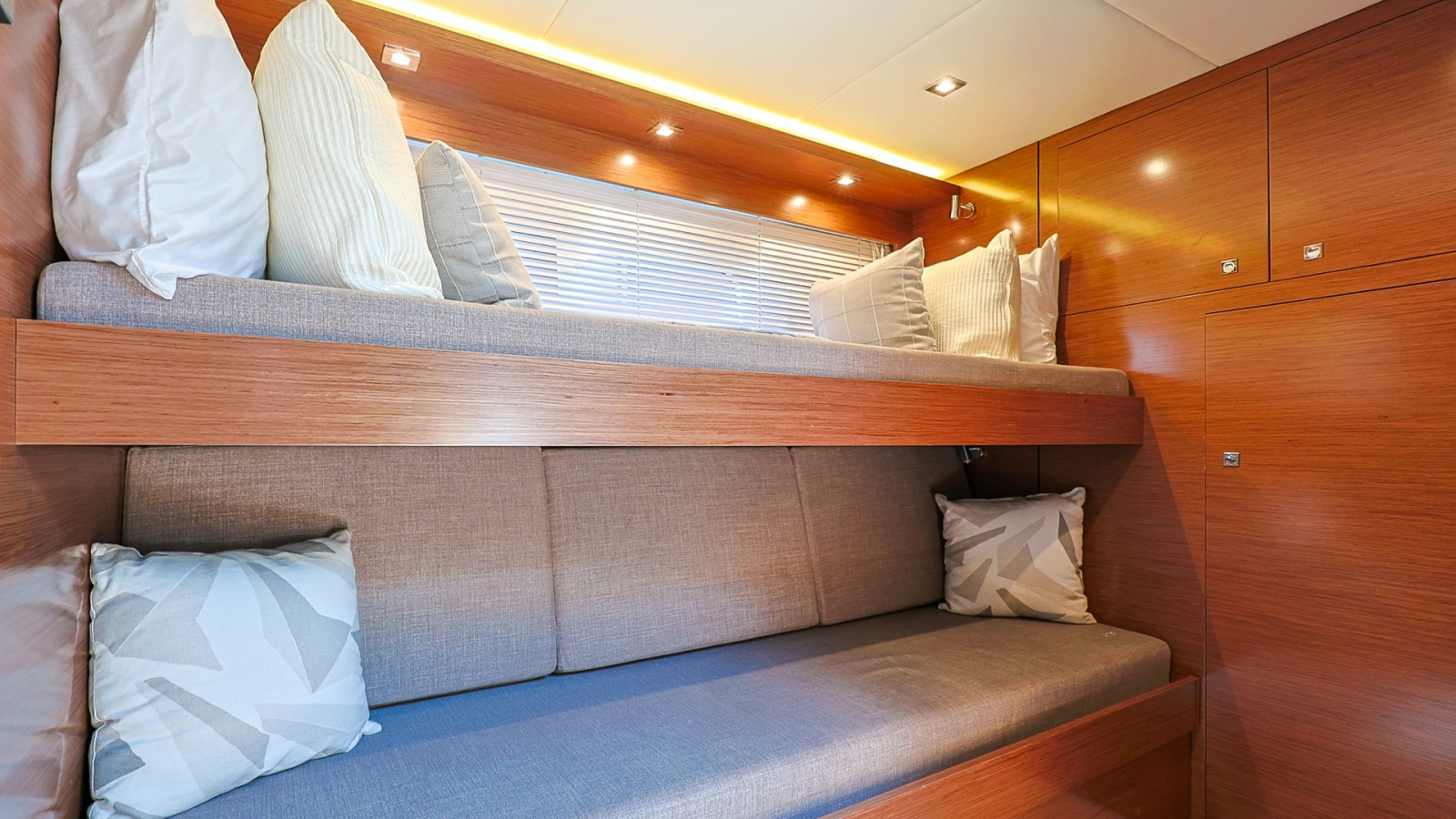 Guest Cabin with Bunk Beds