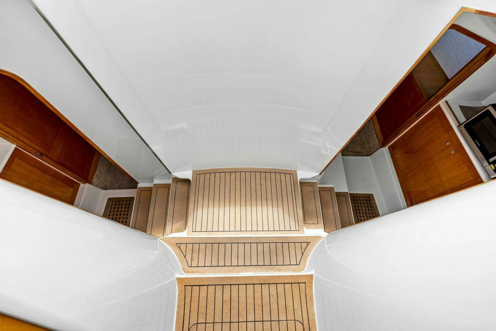 2020 Calcutta 480 Catamaran