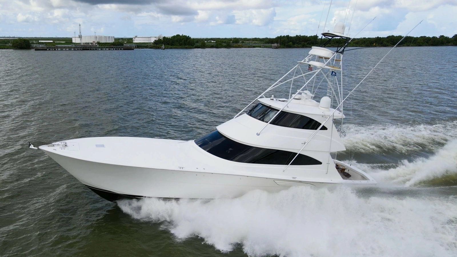 2017 72 Viking Enclosed Bridge Share-E Exterior (9)