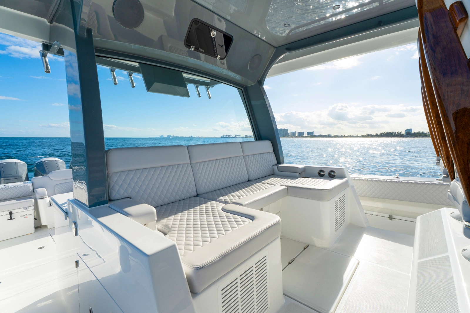 56ft HCB Yacht For Sale