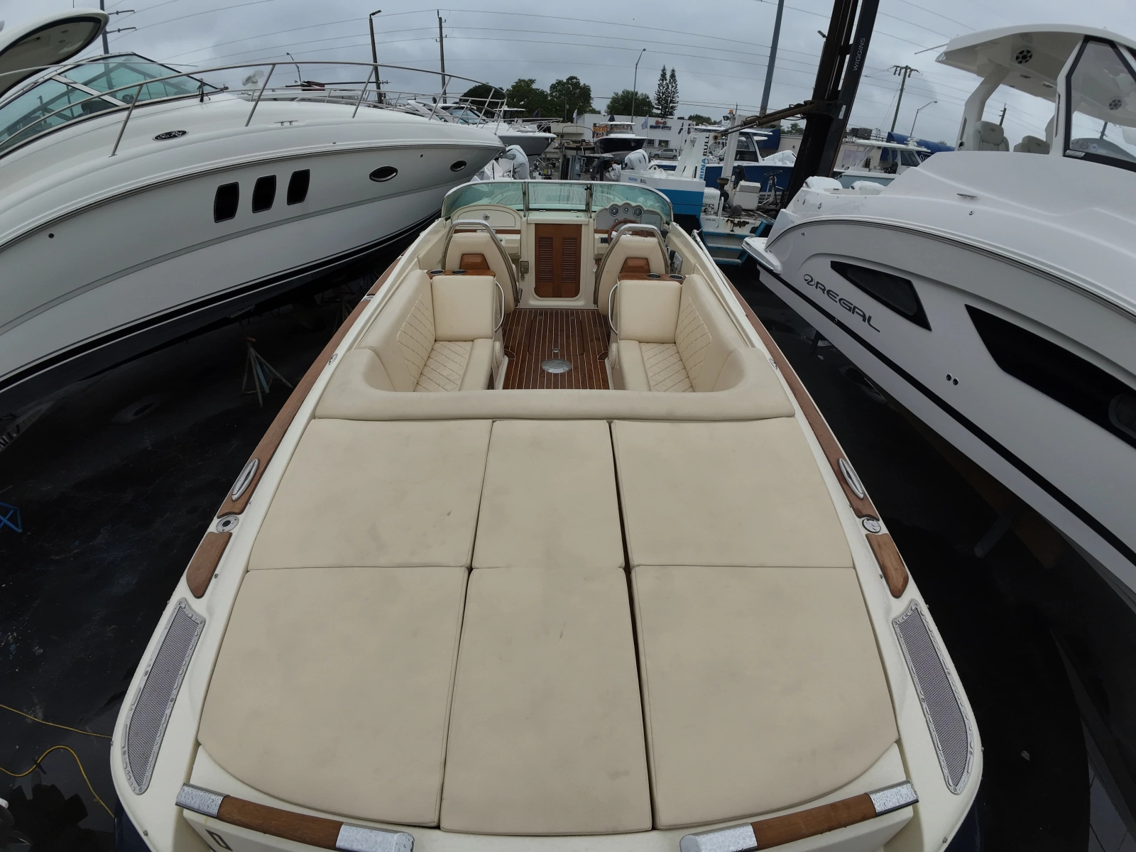 2019 Chris-Craft Corsair 27
