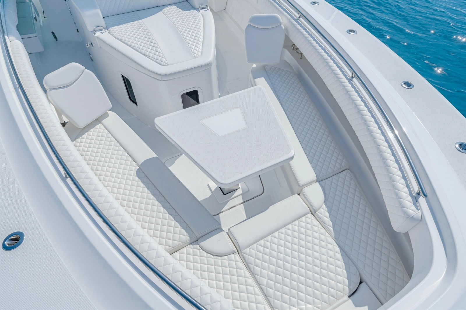 42ft HCB Yacht For Sale