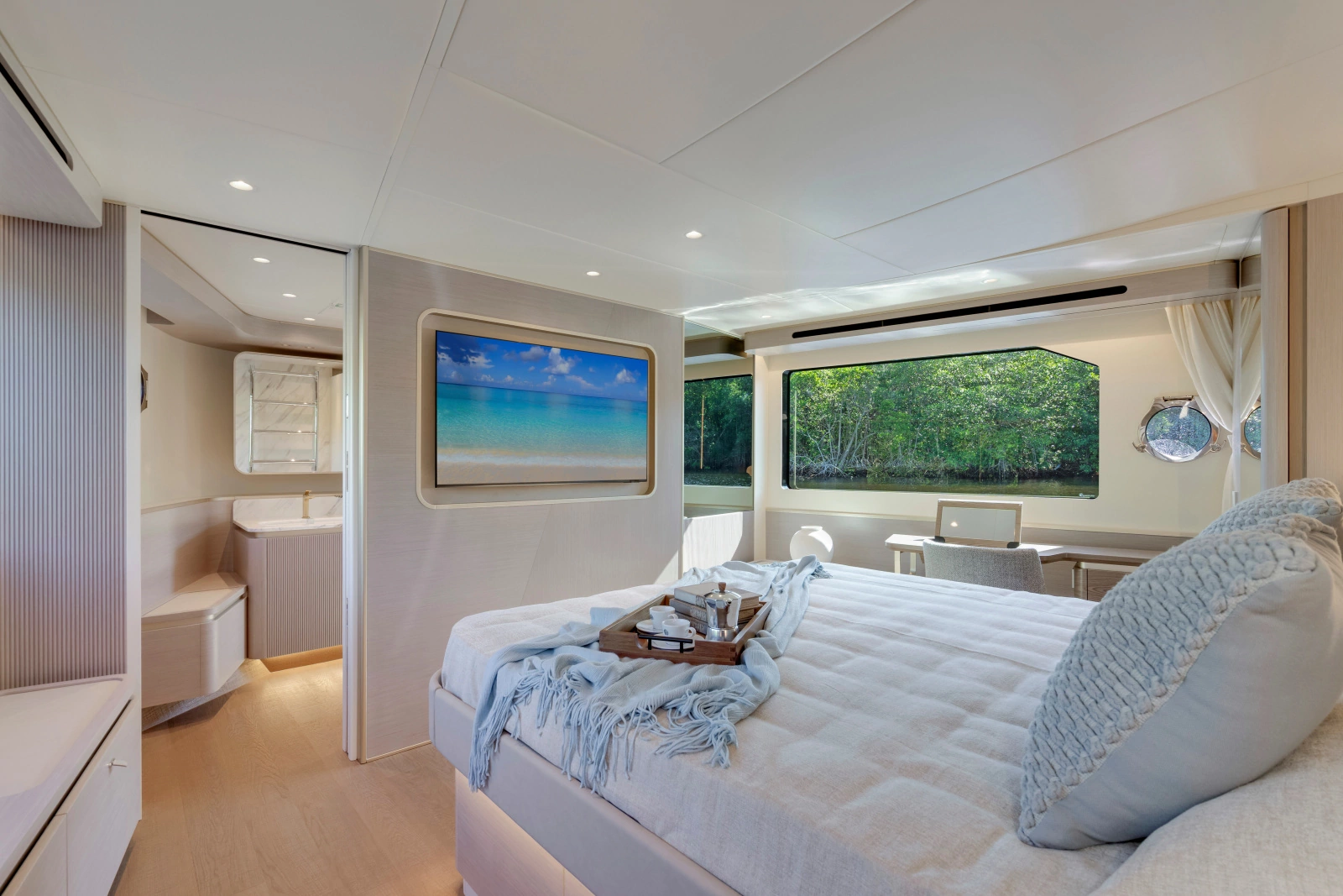 70 FLY 70ft Absolute Yacht For Sale