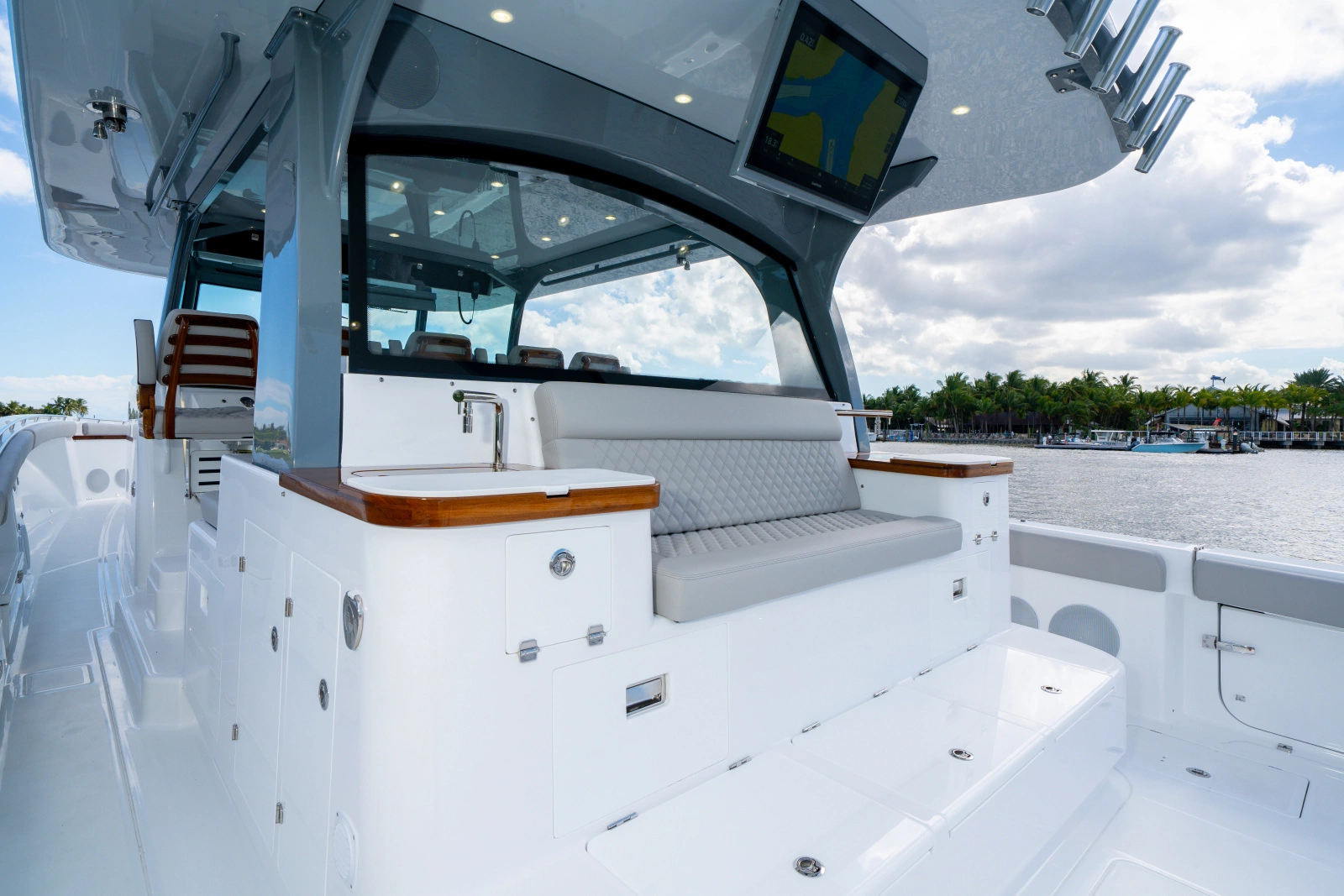 65 Estrella 65ft HCB Yacht For Sale
