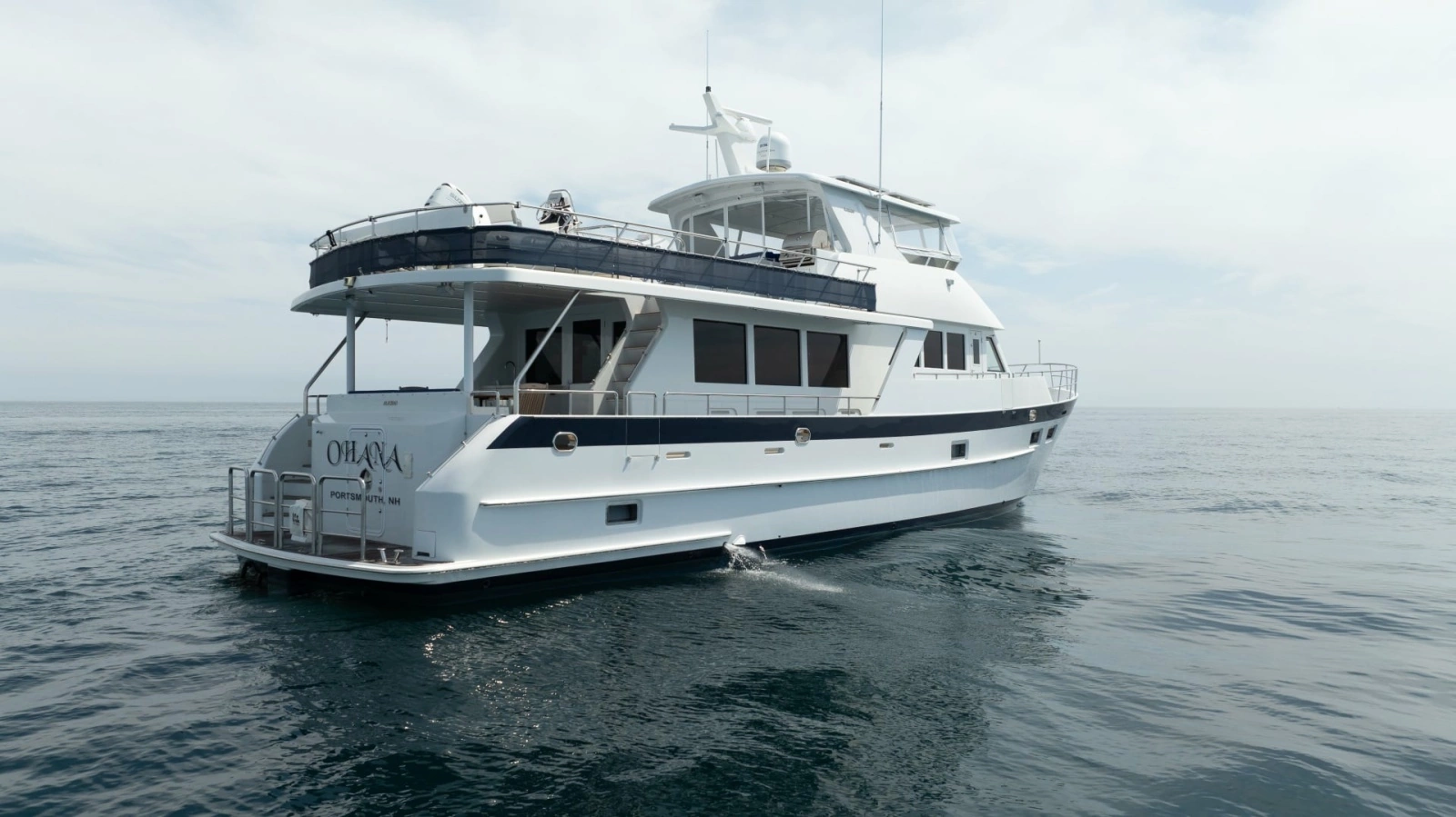 Alaskan 70 OHANA - Exterior