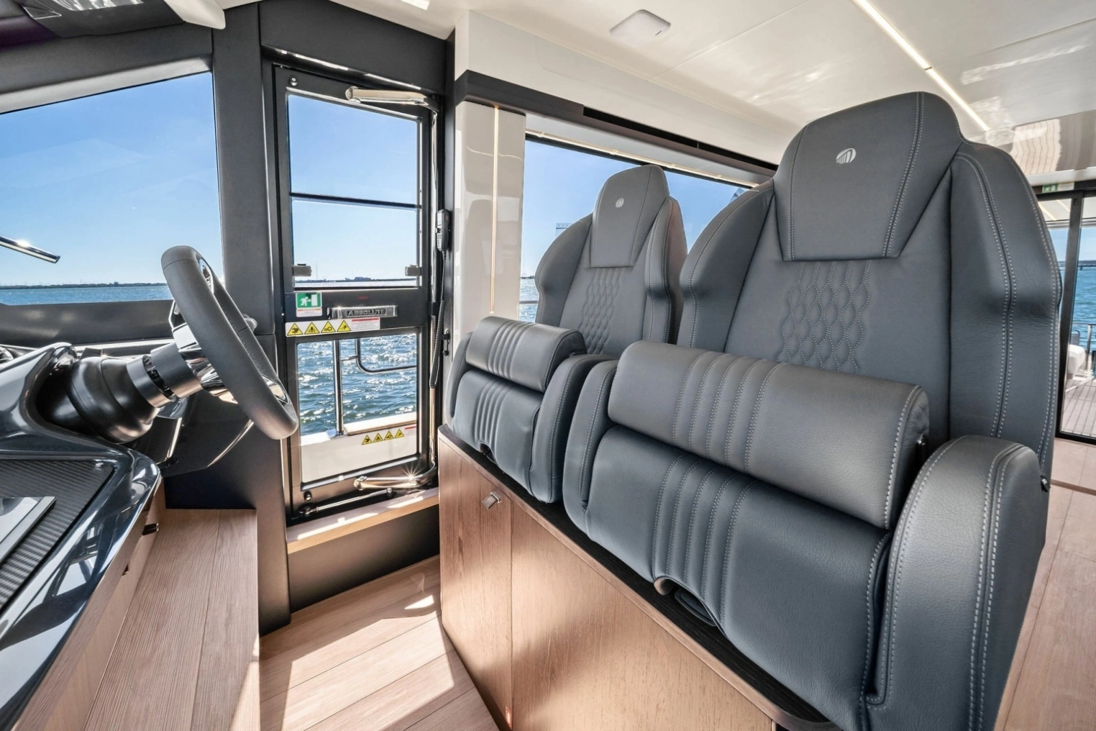 New 2027 56 Absolute Fly 56ft Absolute Yacht For Sale