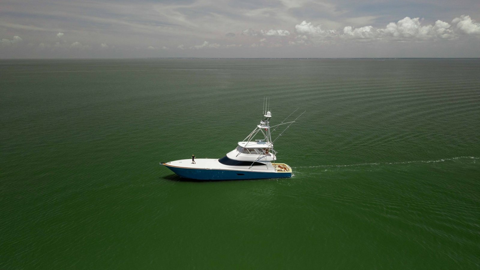 80' 2016 Viking 80 Convertible