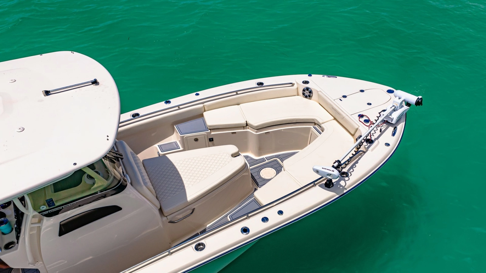 Spacious Bow Area with Seating