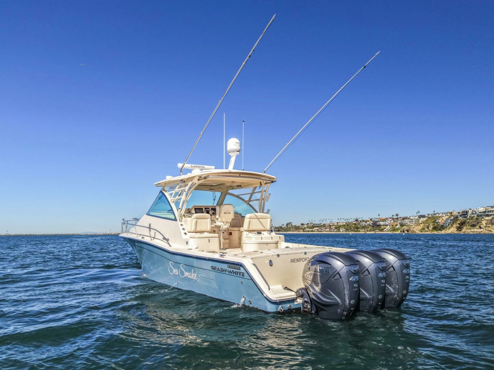 2019 Grady-White 370 Express 
