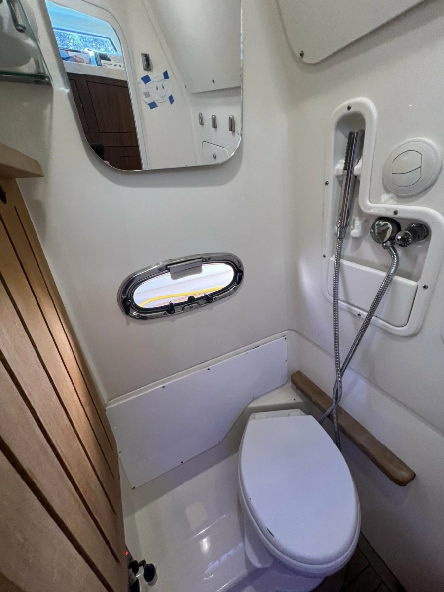 2017 Boston Whaler 380 Outrage
