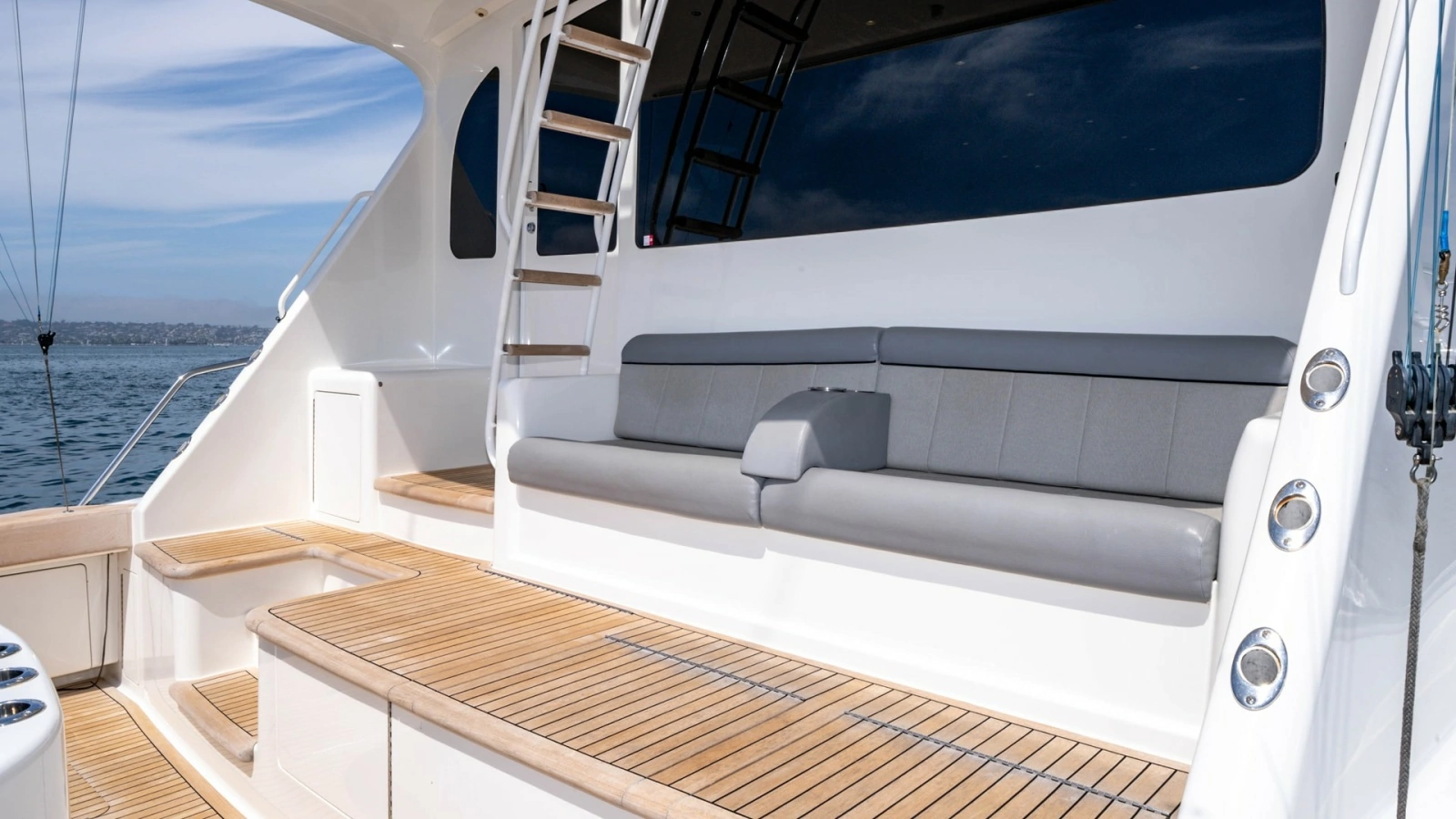 2014 Viking 76 Enclosed Bridge "TRANQUILO"