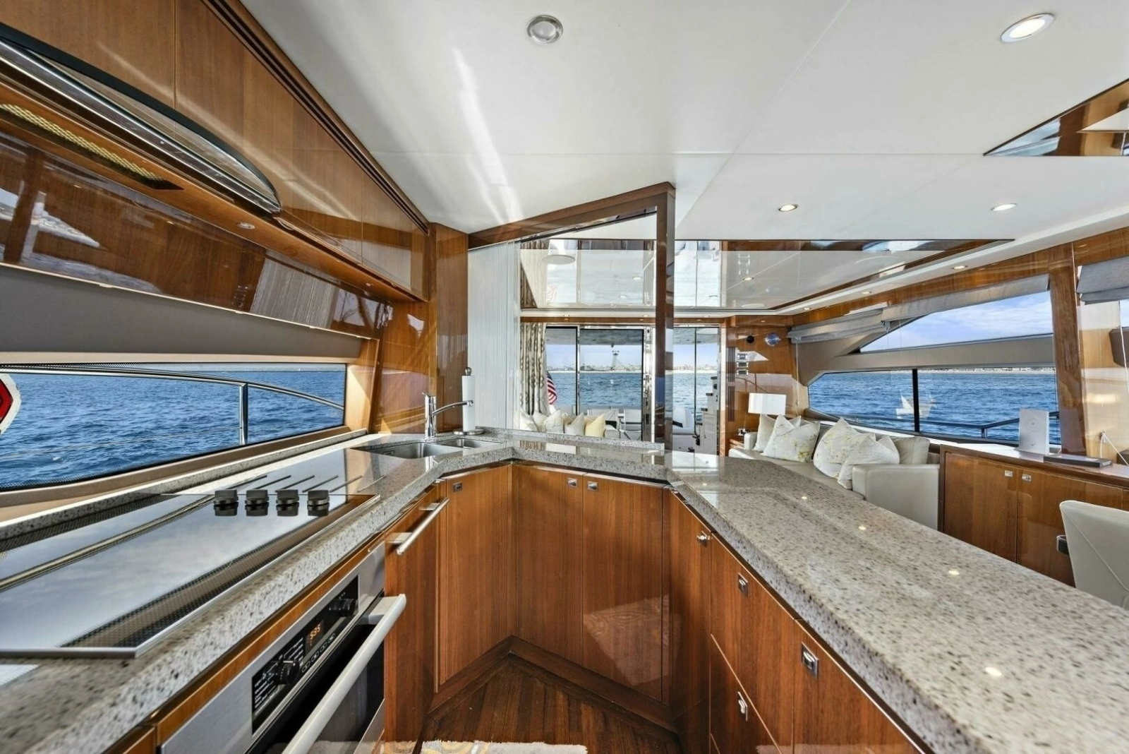 2015 Princess 72 Motoryacht 'LA-Z-BUOY'