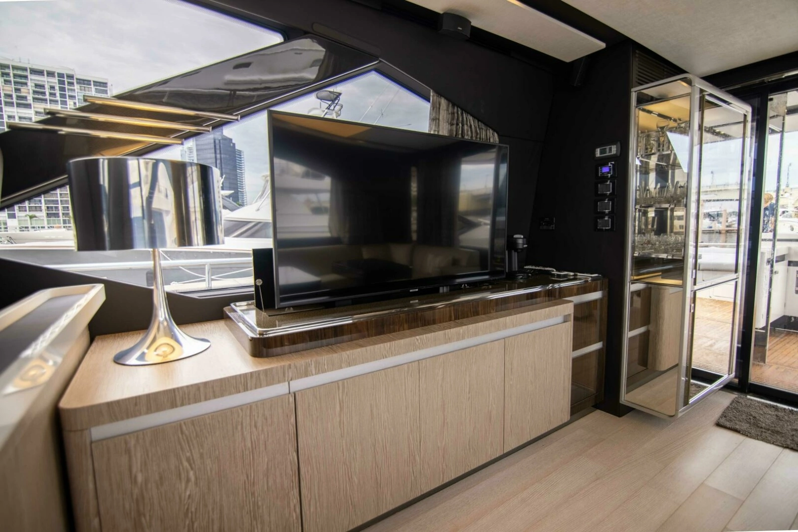 Azimut 70 Triple Play -