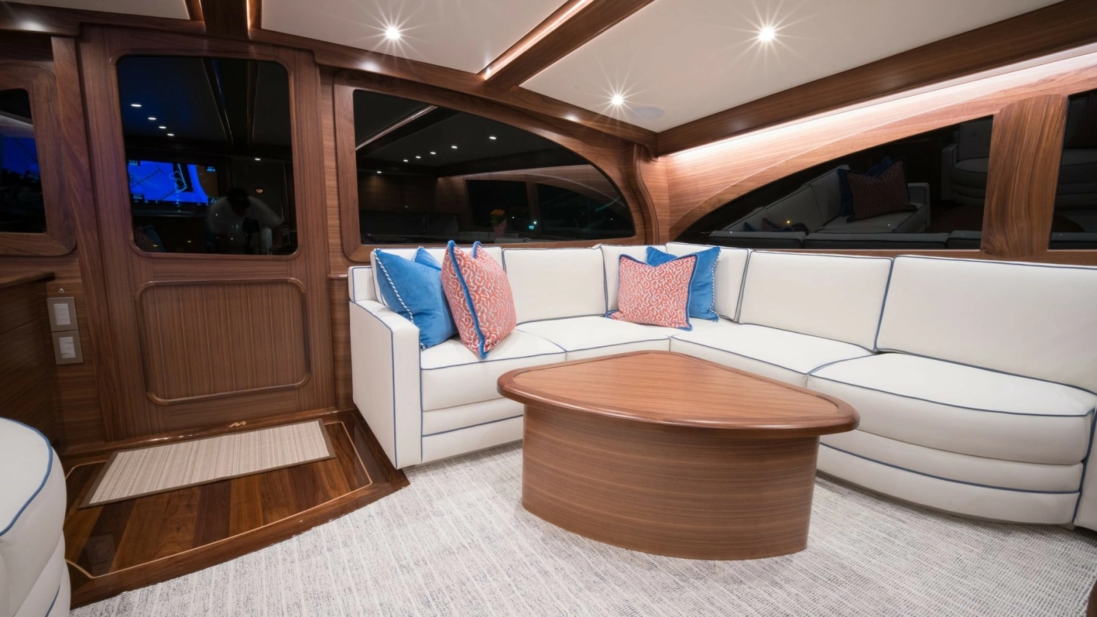 2026 Winter Custom Yachts 75 Open Convertible- MISS CARRIE- Salon