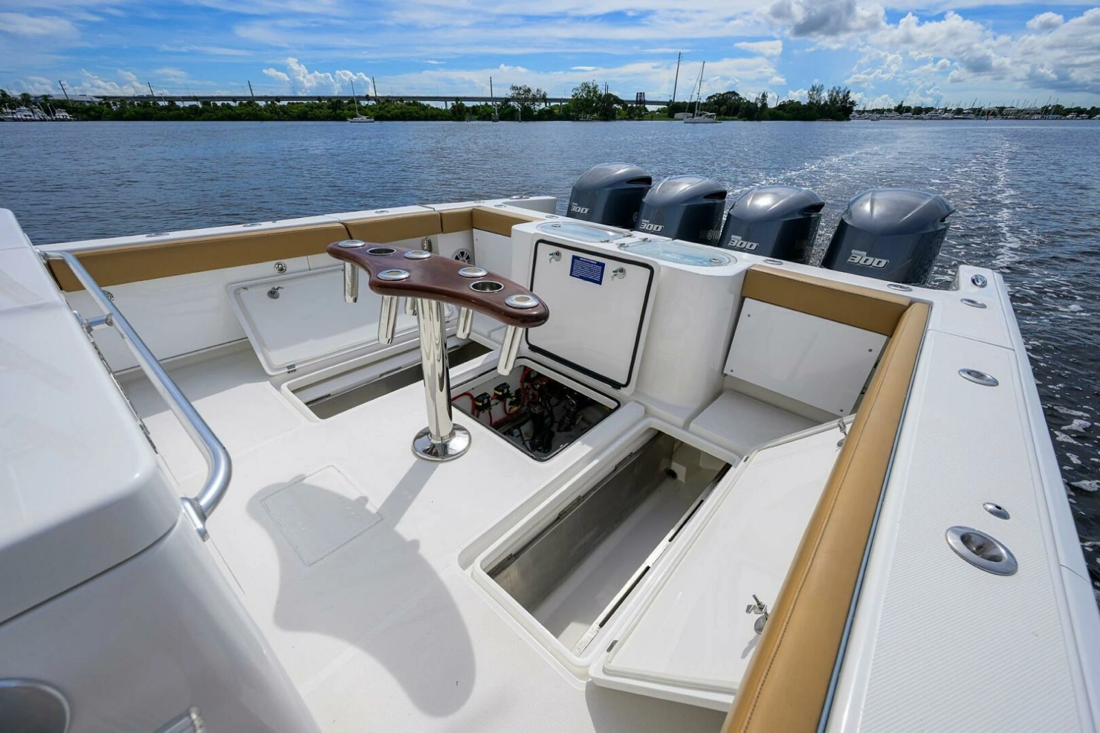 2018 Buddy Davis 42 Center Console - Cockpit