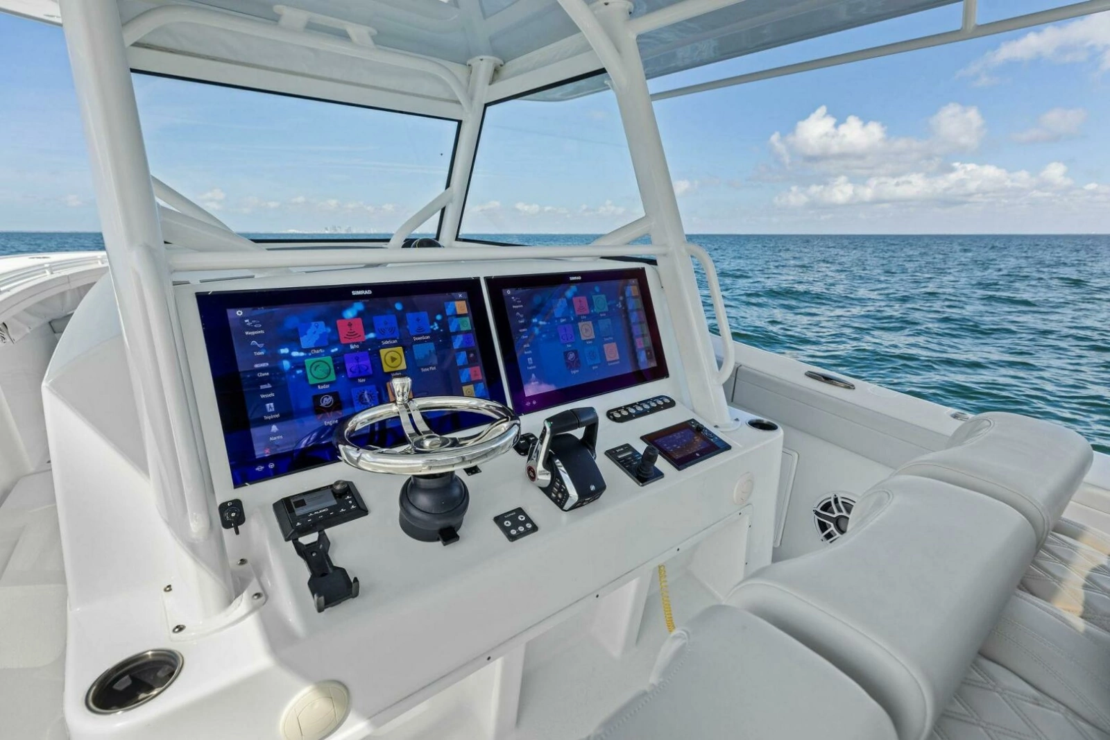 2024 42 Yellowfin