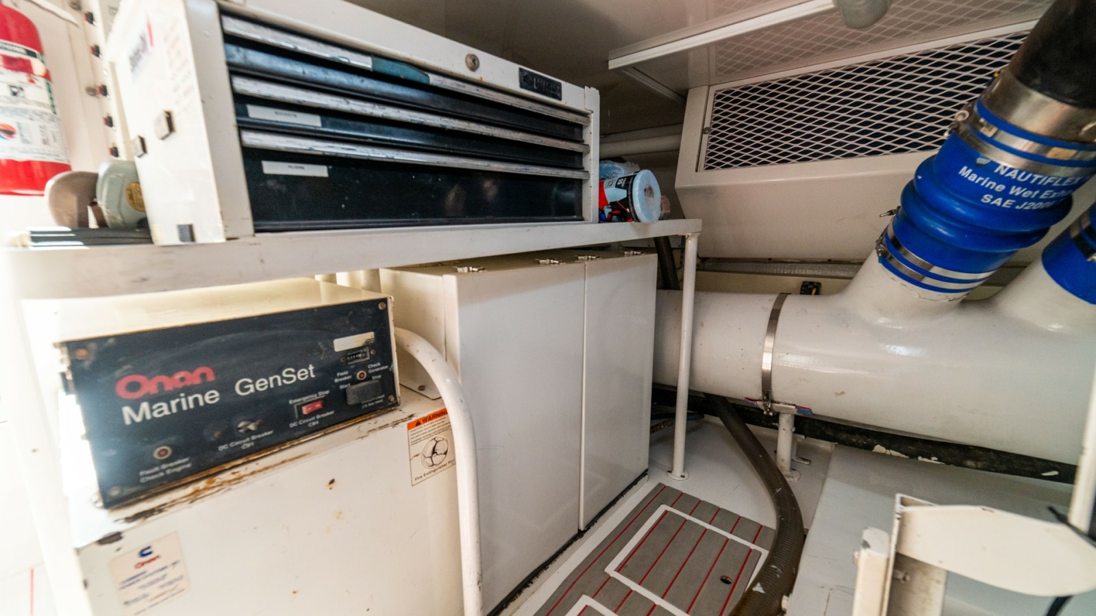 2001 Viking 61 Convertible- Caliente- Engine Room