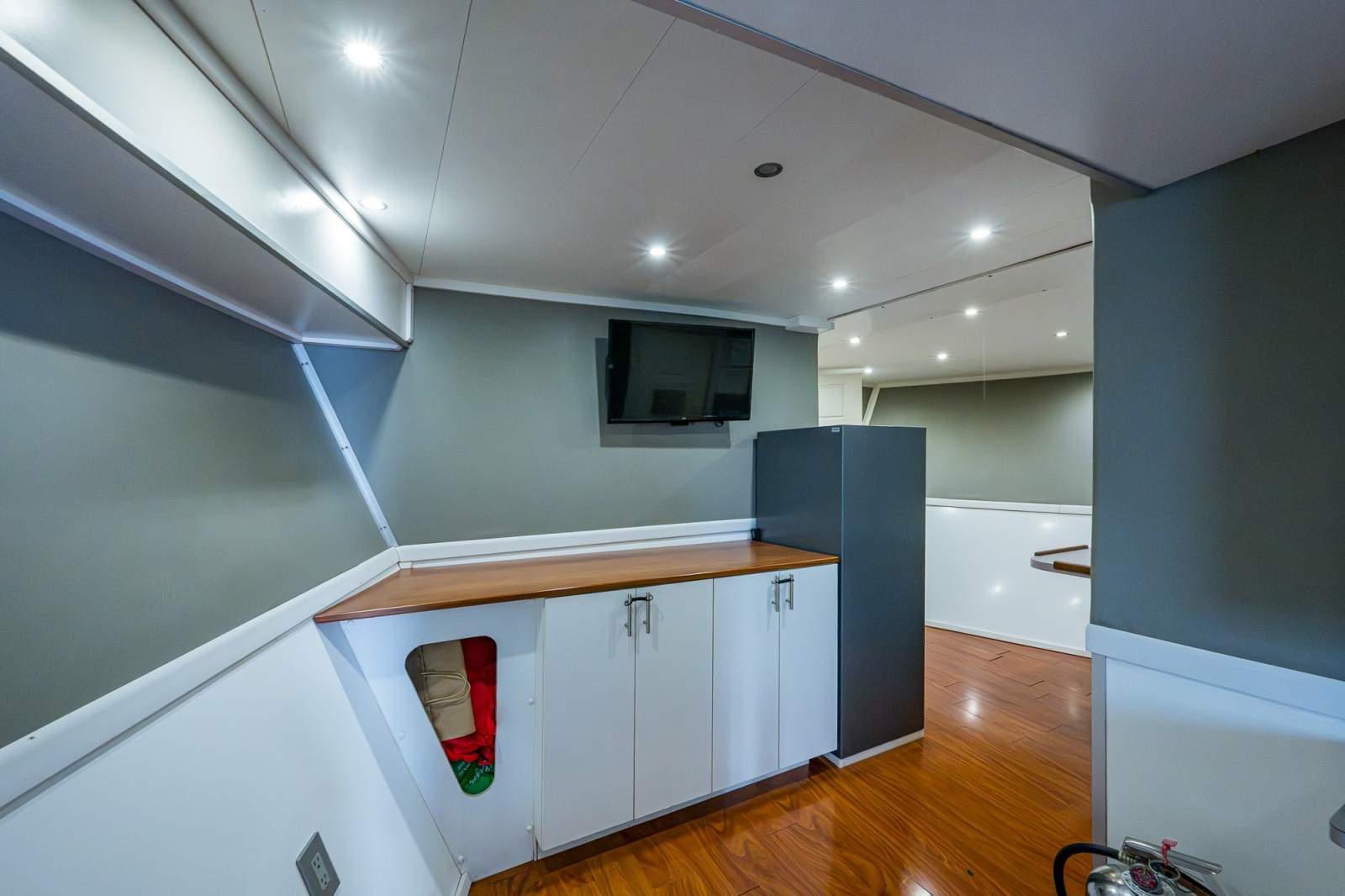 2013 Ocean Voyager 95 Expedition