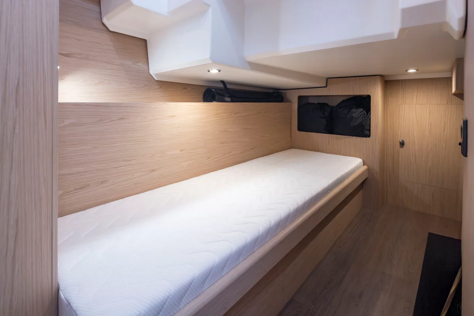 2022 Beneteau Swift Trawler 41