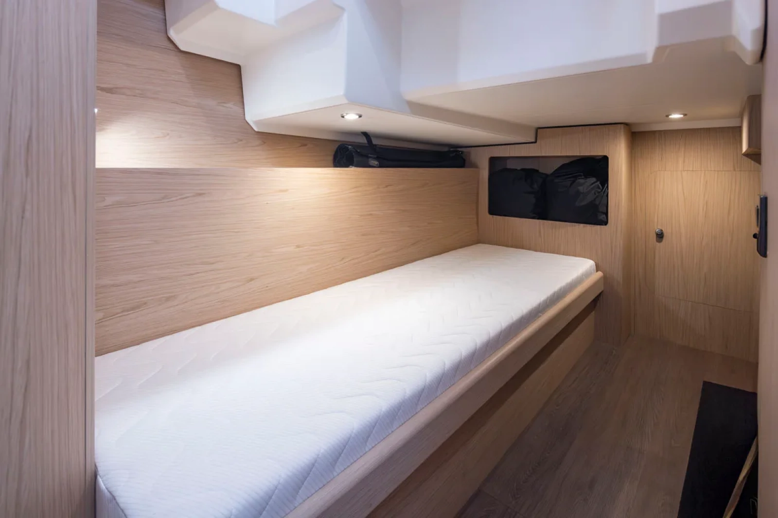 2022 Beneteau Swift Trawler 41