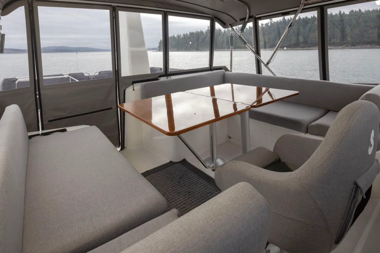 2022 Beneteau Swift Trawler 41
