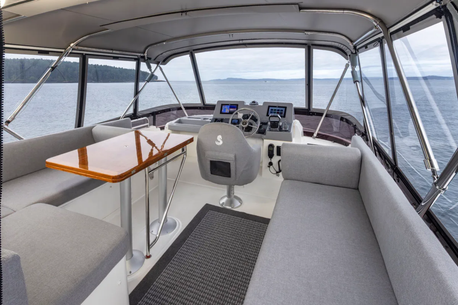 2022 Beneteau Swift Trawler 41