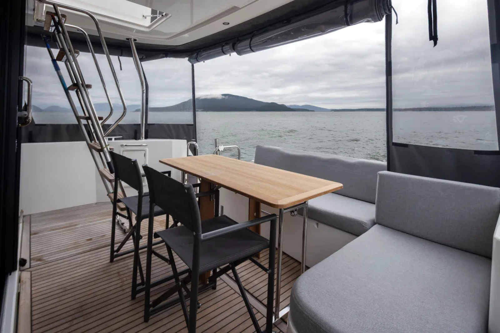 2022 Beneteau Swift Trawler 41