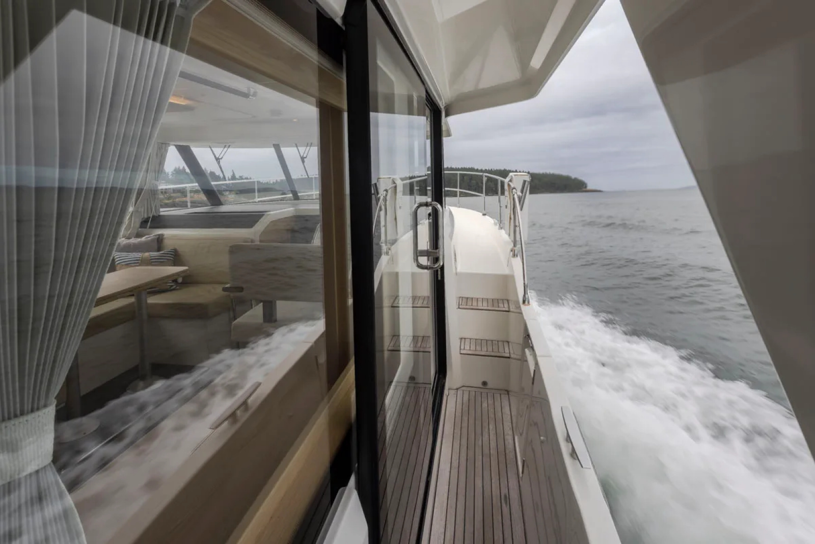 2022 Beneteau Swift Trawler 41