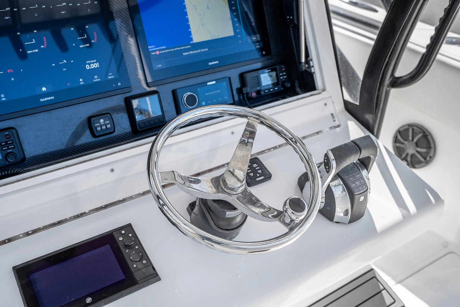 2020 SeaHunter 33