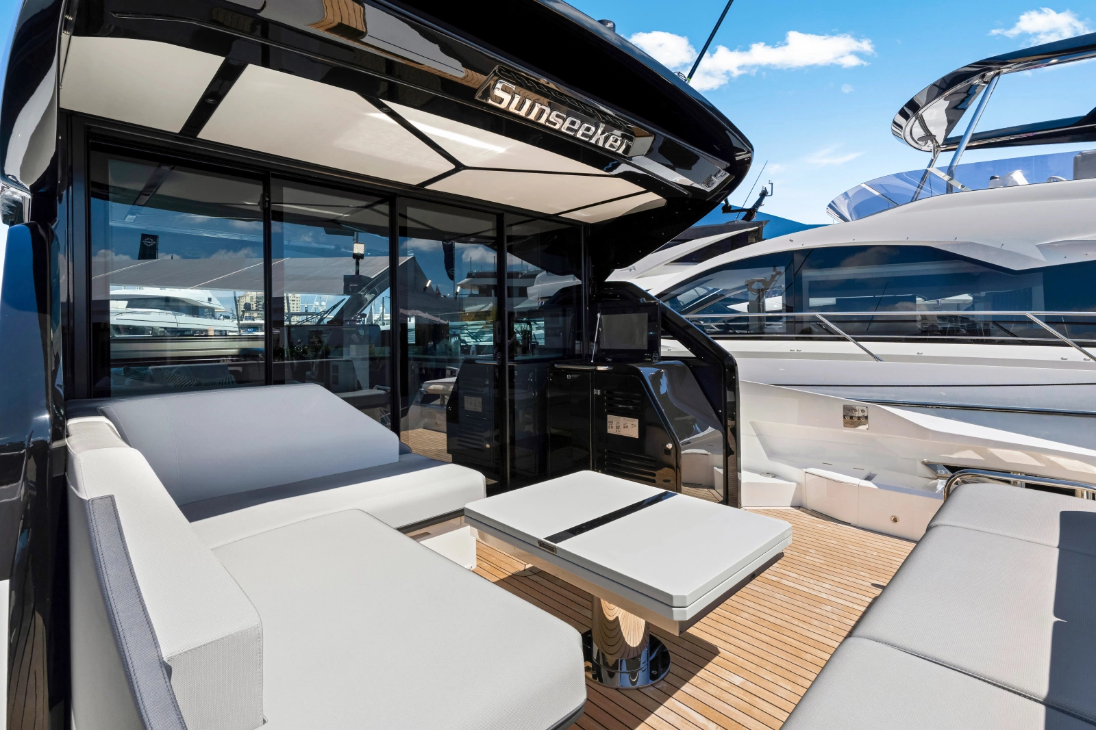 PREDATOR 55 55ft Sunseeker Yacht For Sale