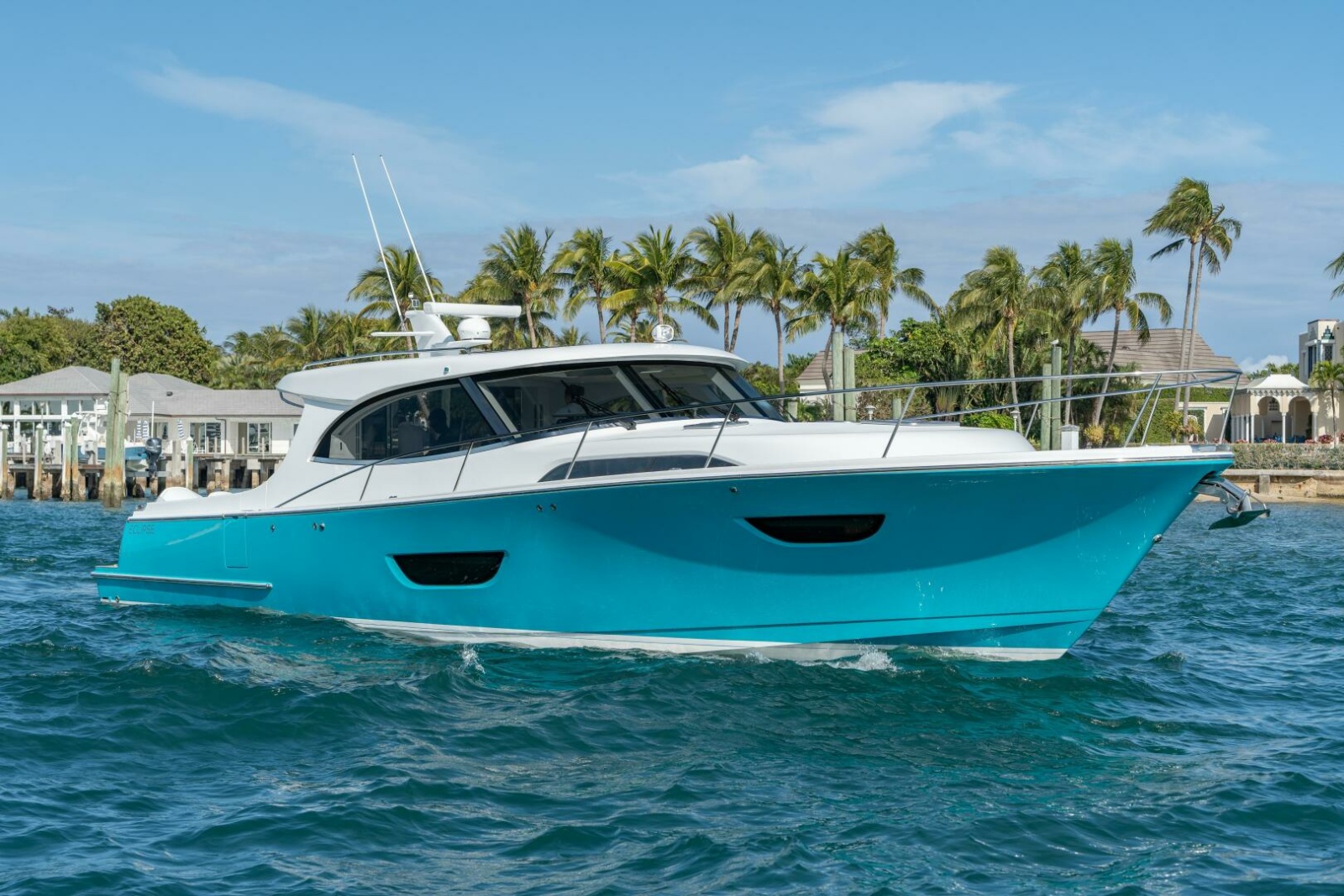 ECLIPSE 505 Shadow -