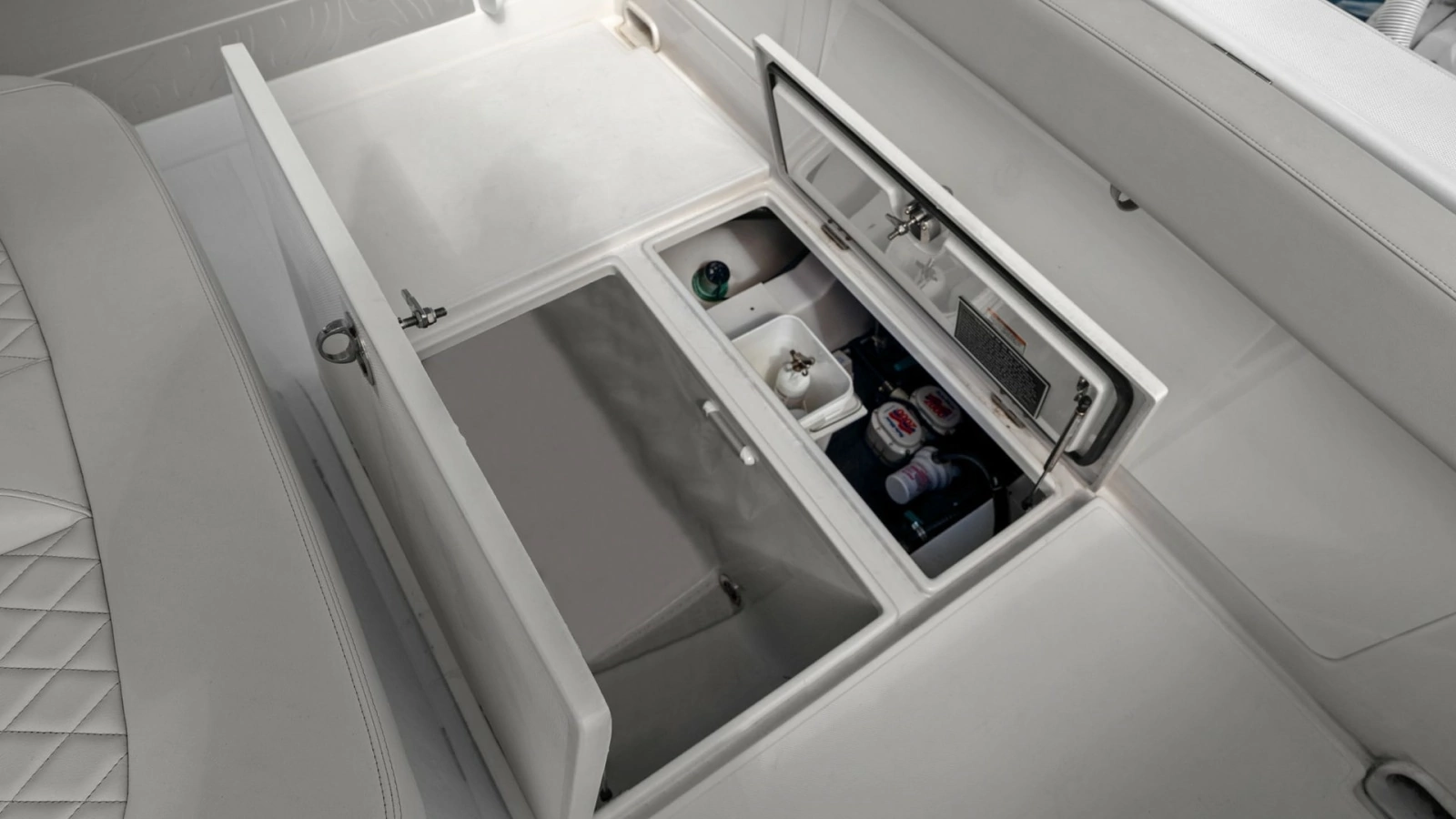 Cockpit Storage and Refrigeration
