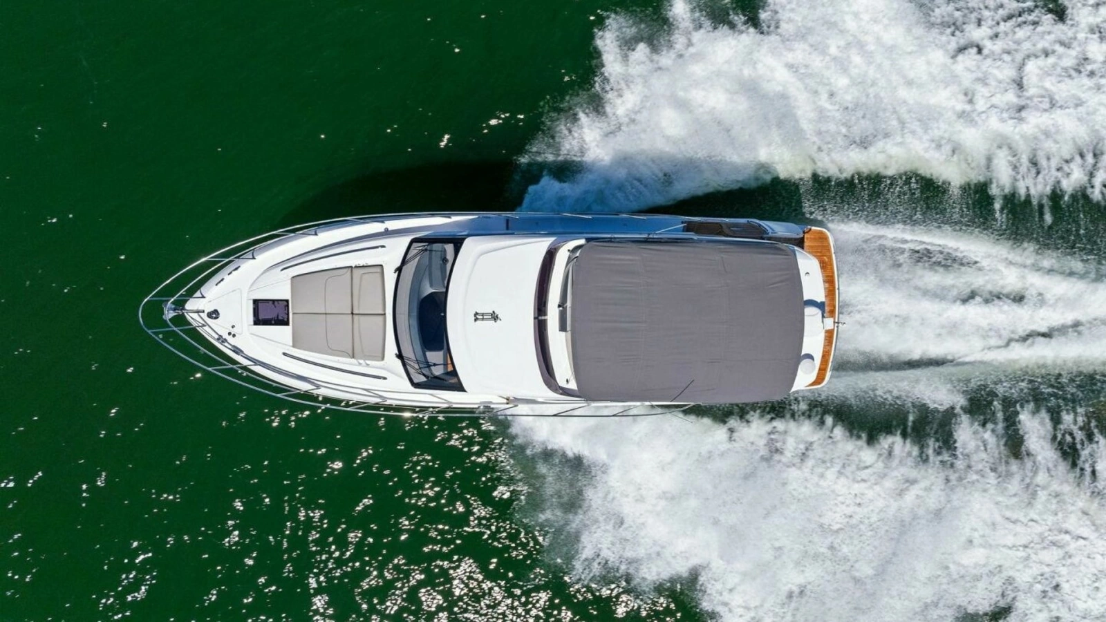 2025 Princess F50 Flybridge