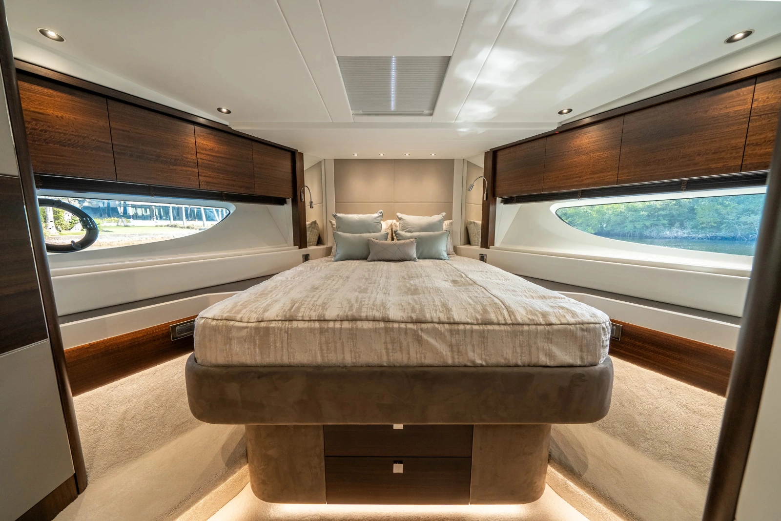 76 YACHT 76ft Sunseeker Yacht For Sale