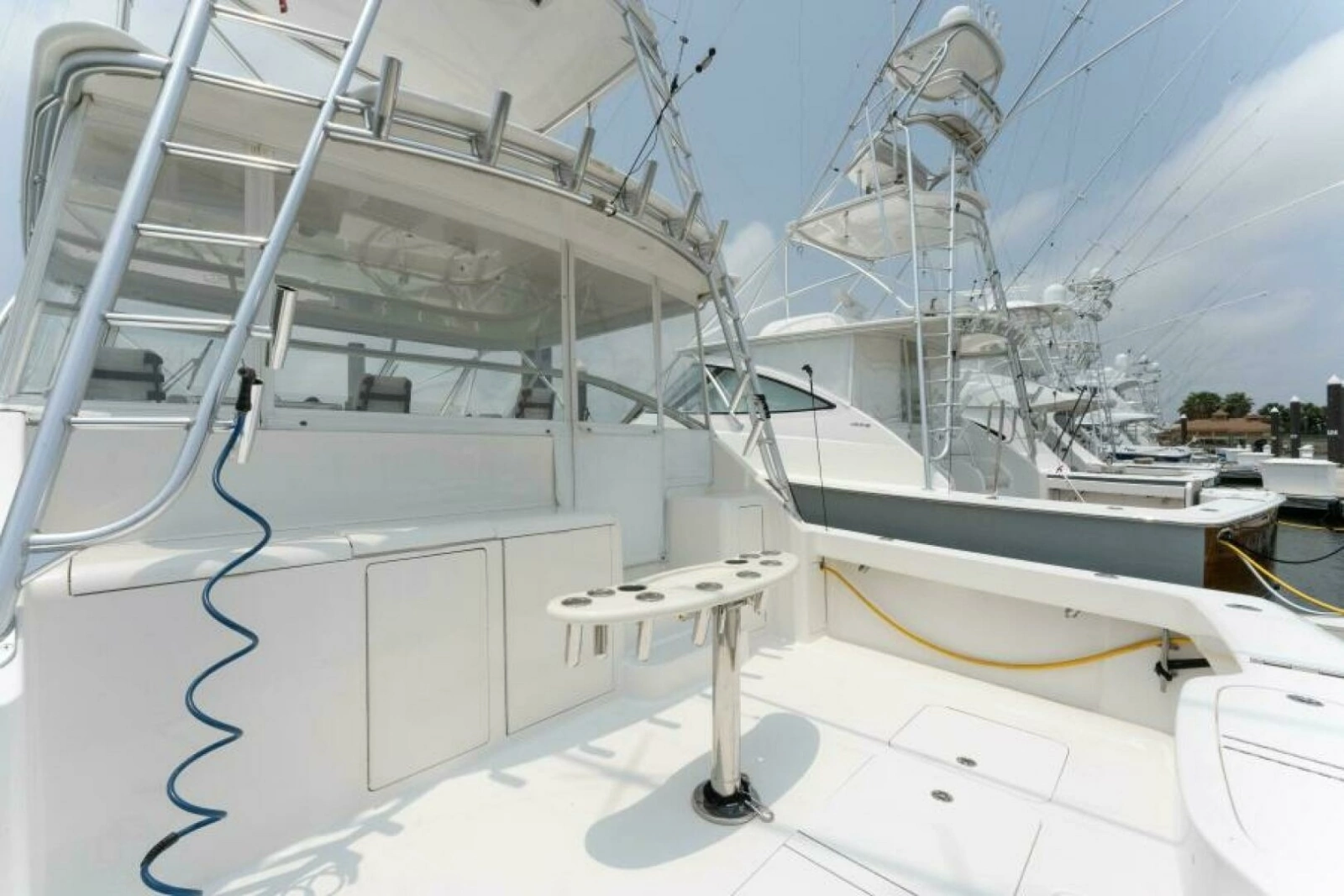 2009 Viking 45 Open Wig Wag