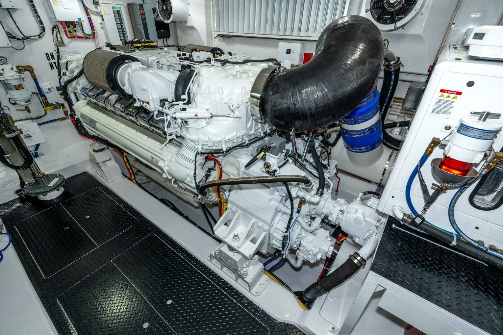 2025 Viking 90C 