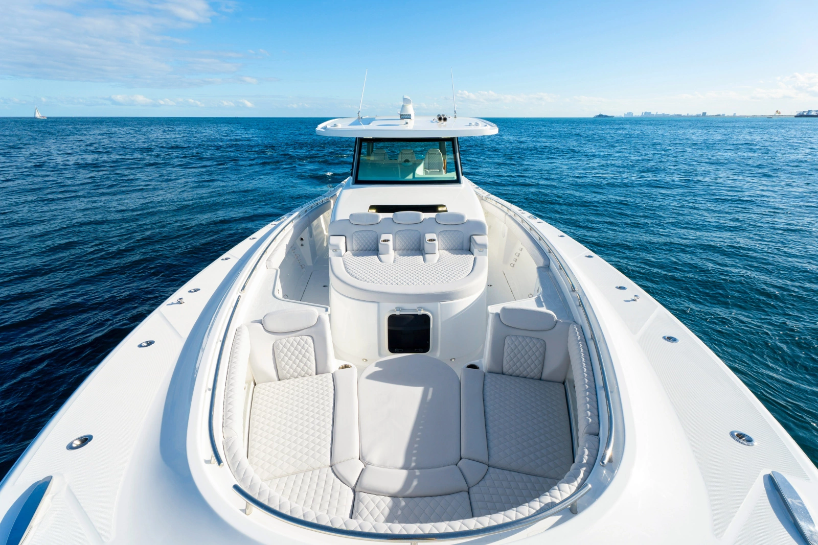 56ft HCB Yacht For Sale