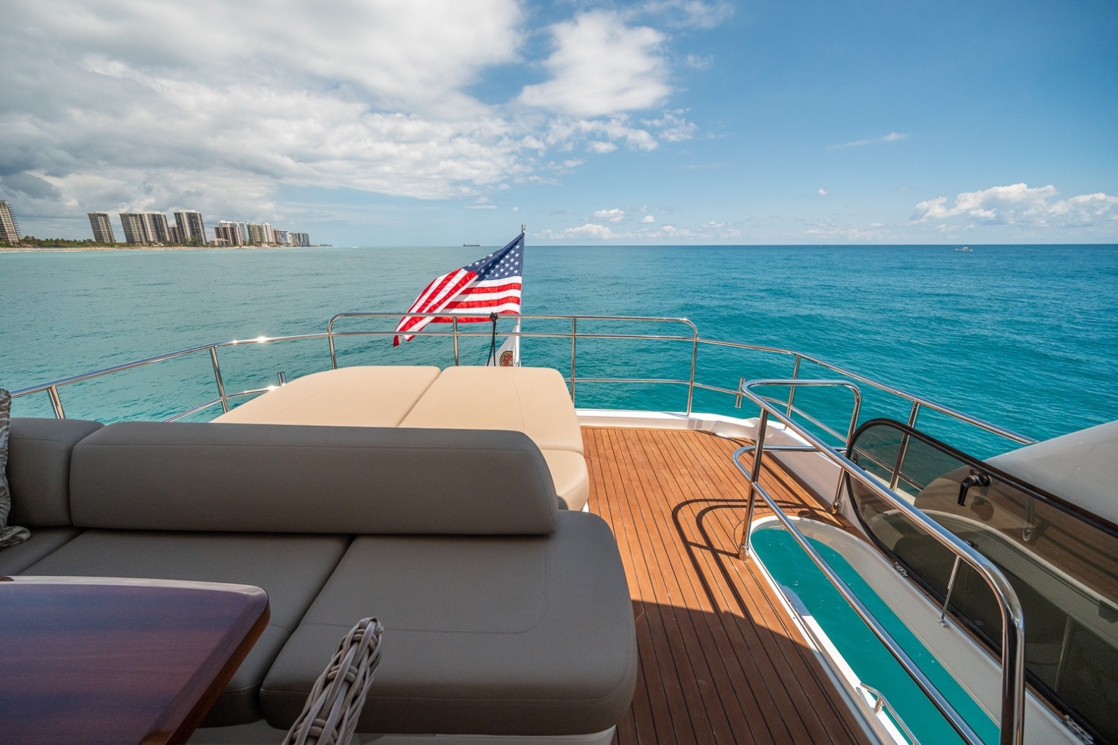 2017 Princess 68 Flybridge