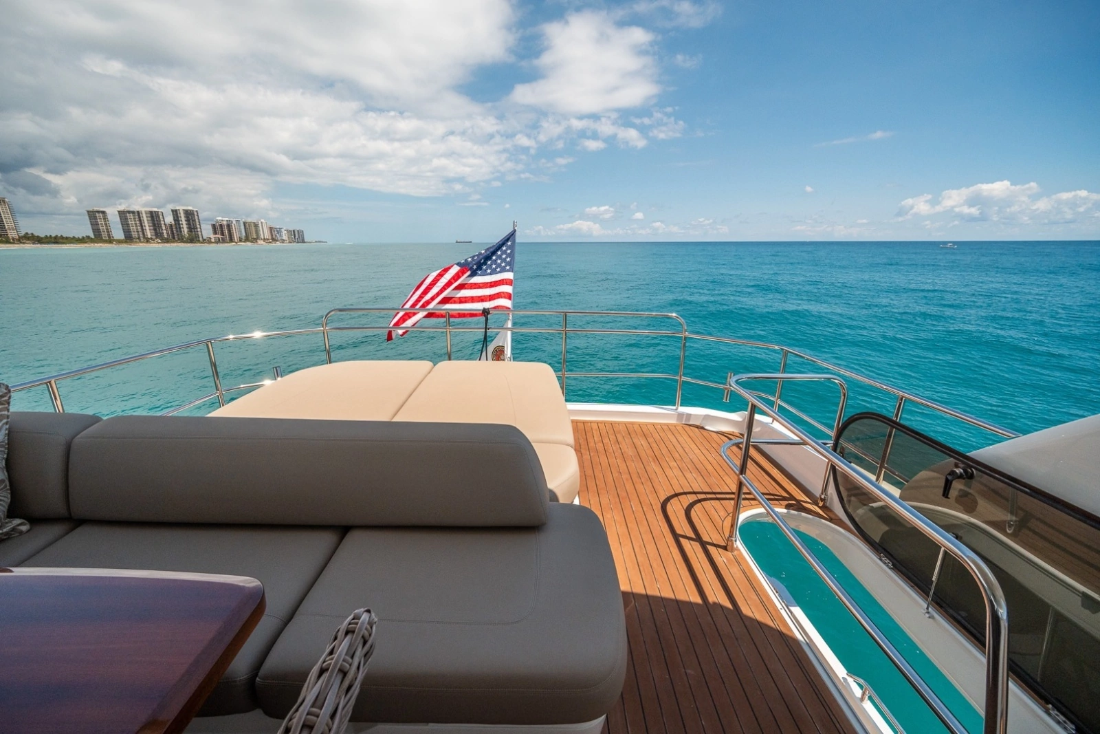 2017 Princess 68 Flybridge