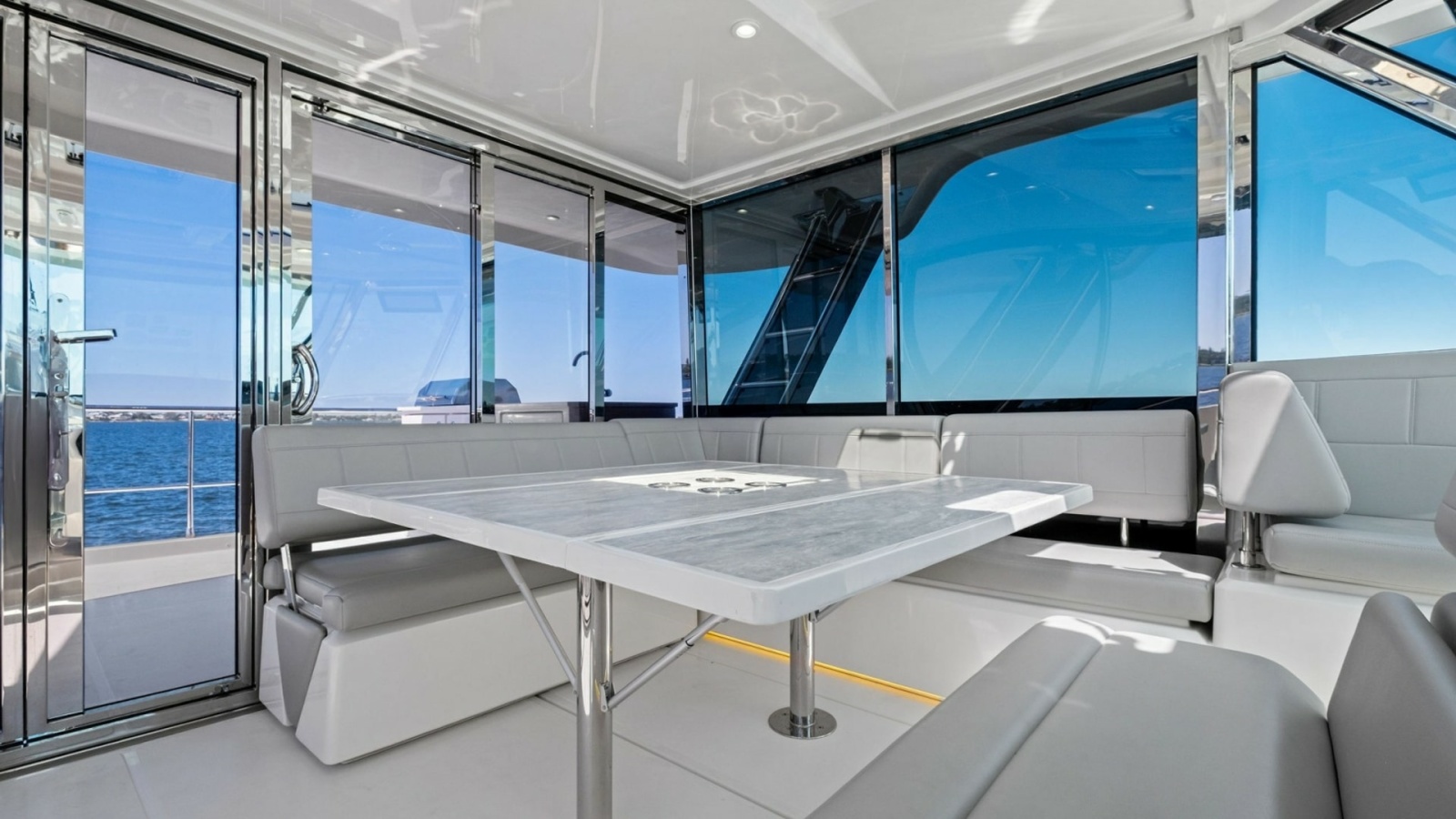 Remarkable I Yacht Photos Pics 