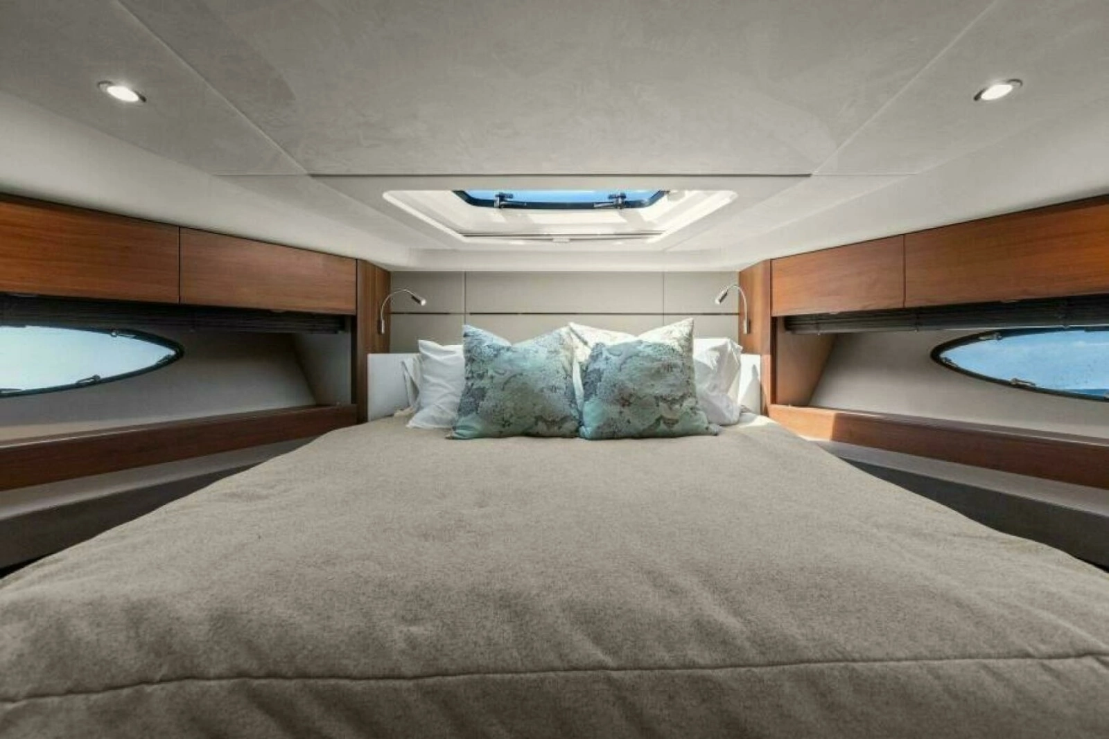 2016 60 Princess Flybridge - Princess Rose Too - 