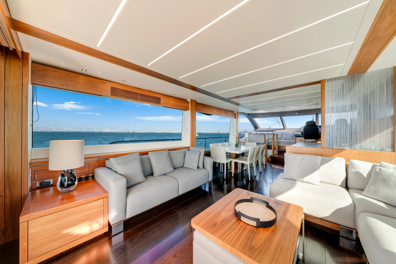 2020 Sunseeker 76 Yacht