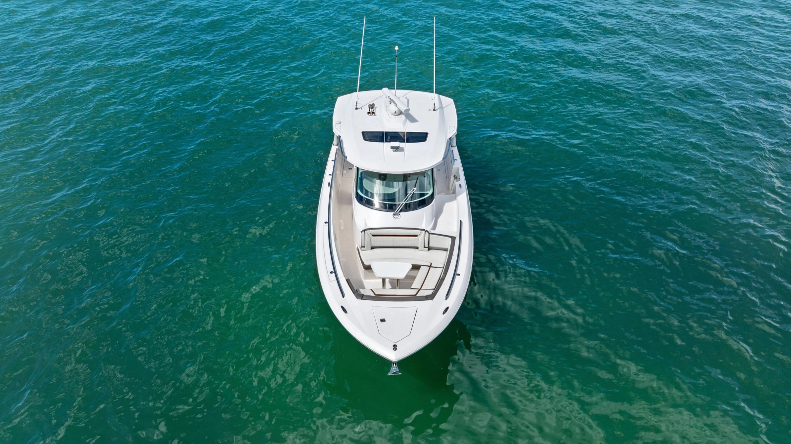 2023 Tiara Yachts 38 LS