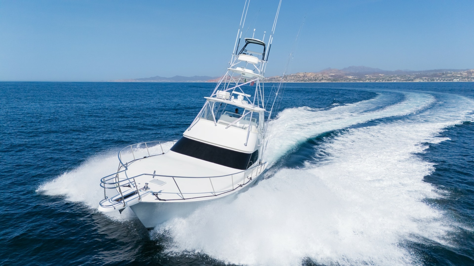 2009 Viking 50 Convertible "Jammin" - Dynamic Forward Bow View
