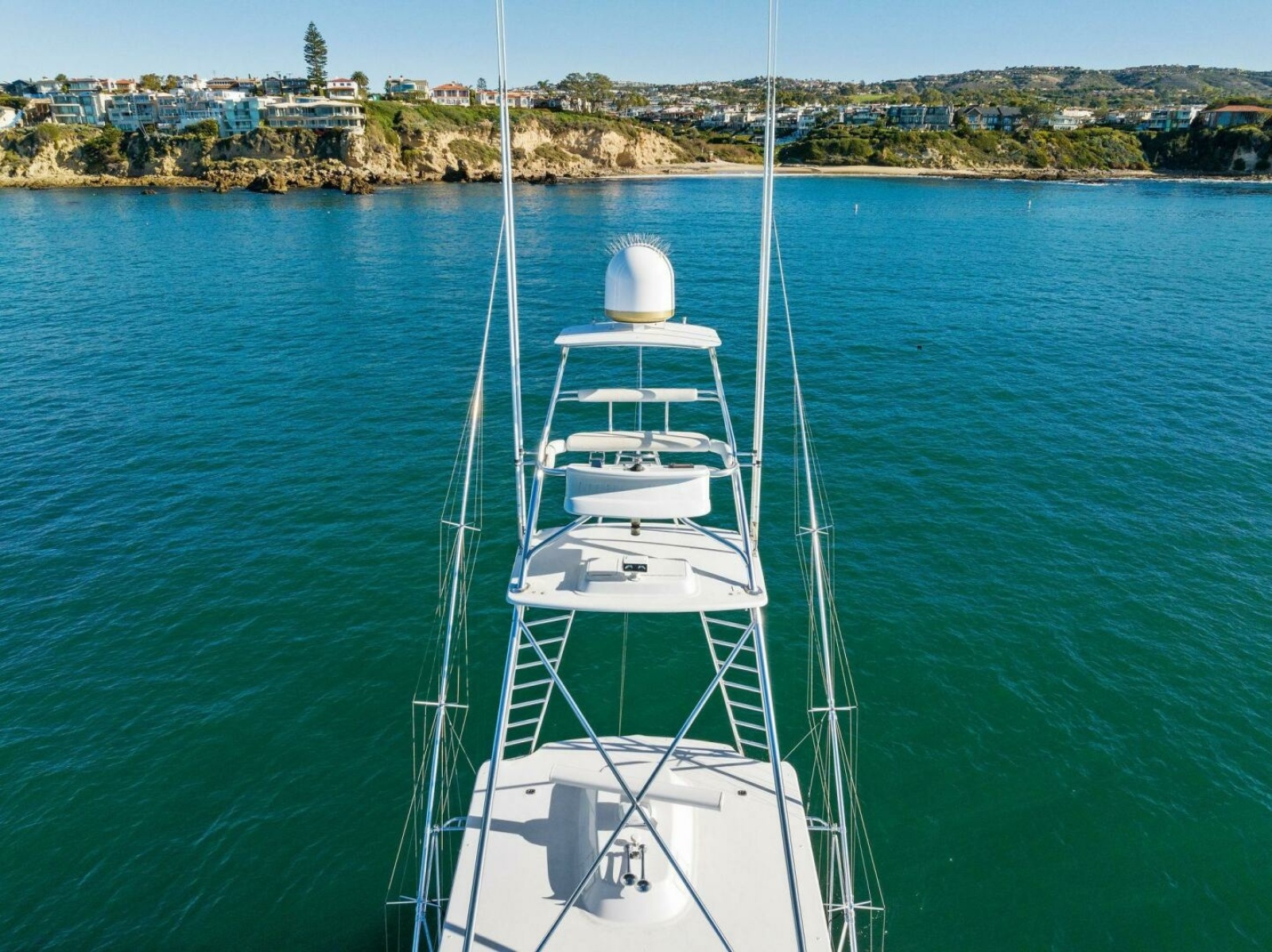 64' 2007 Hatteras 64 Convertible