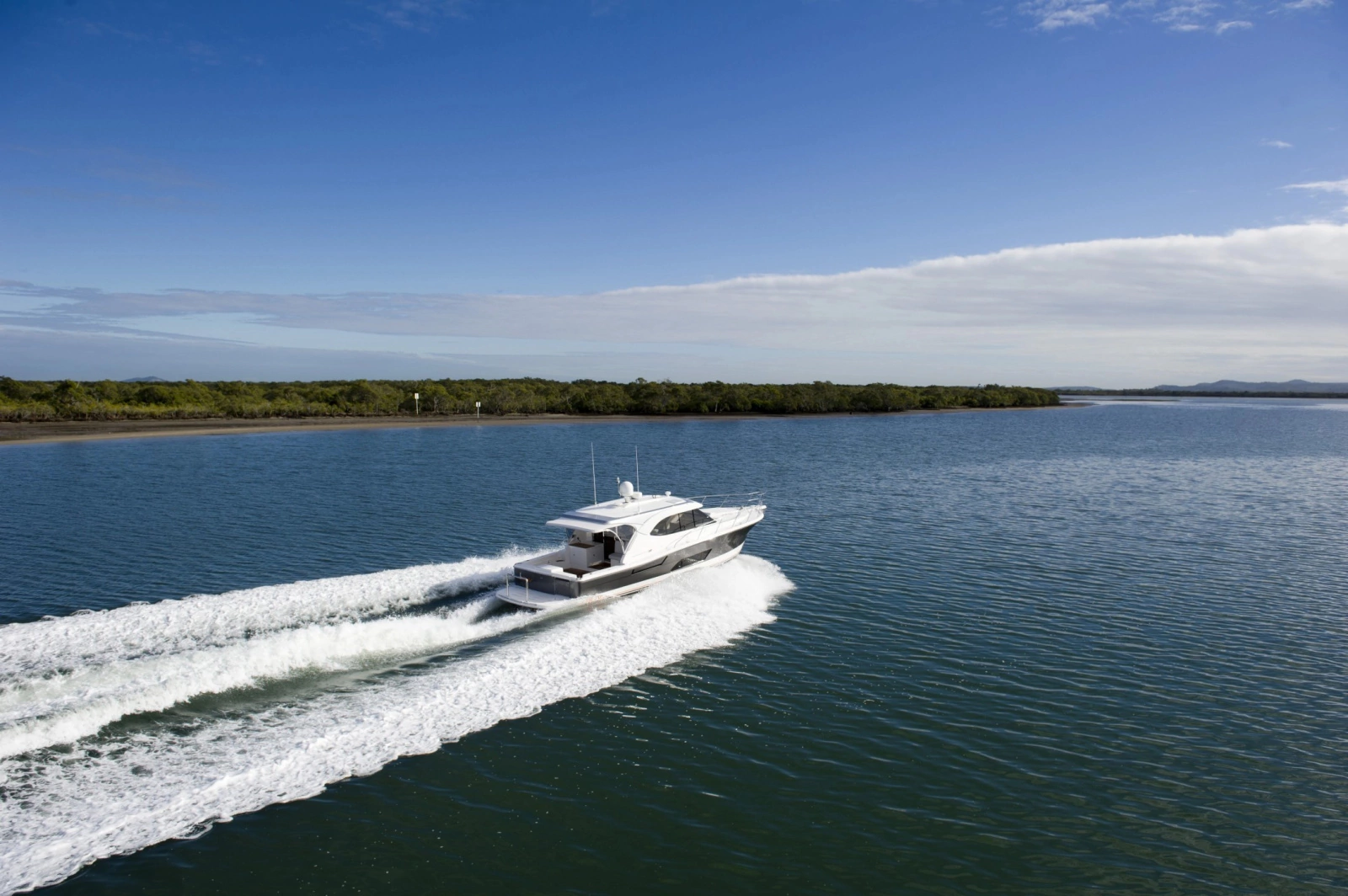 445 SUV 44ft Riviera Yacht For Sale