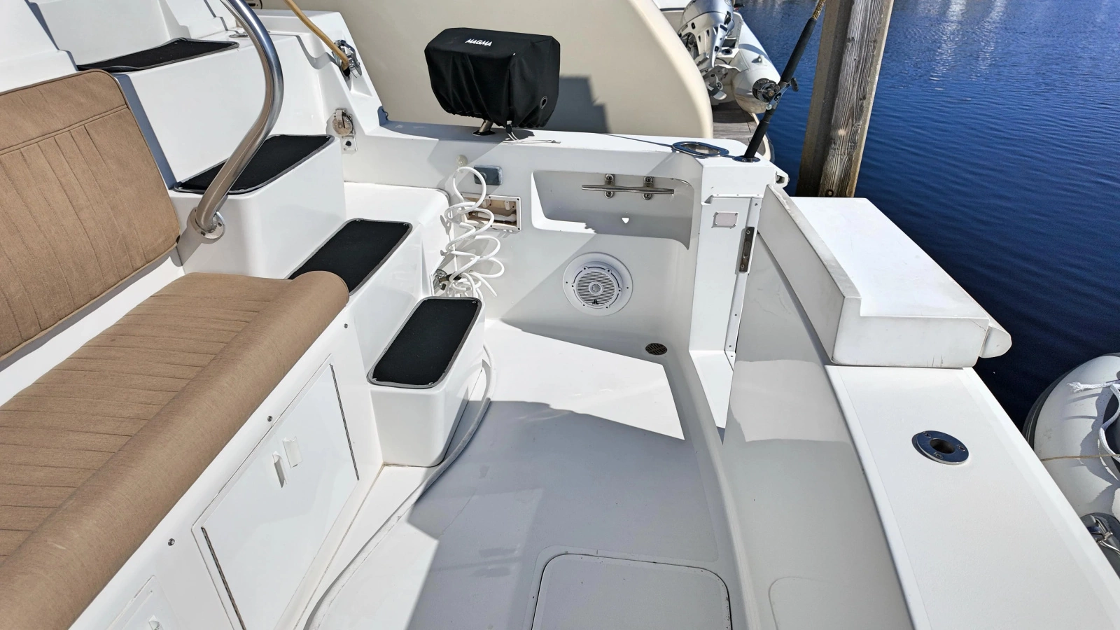 1999 Viking 60 Cockpit Sport Yacht